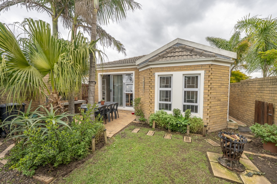 To Let 2 Bedroom Property for Rent in Sonstraal Heights Western Cape